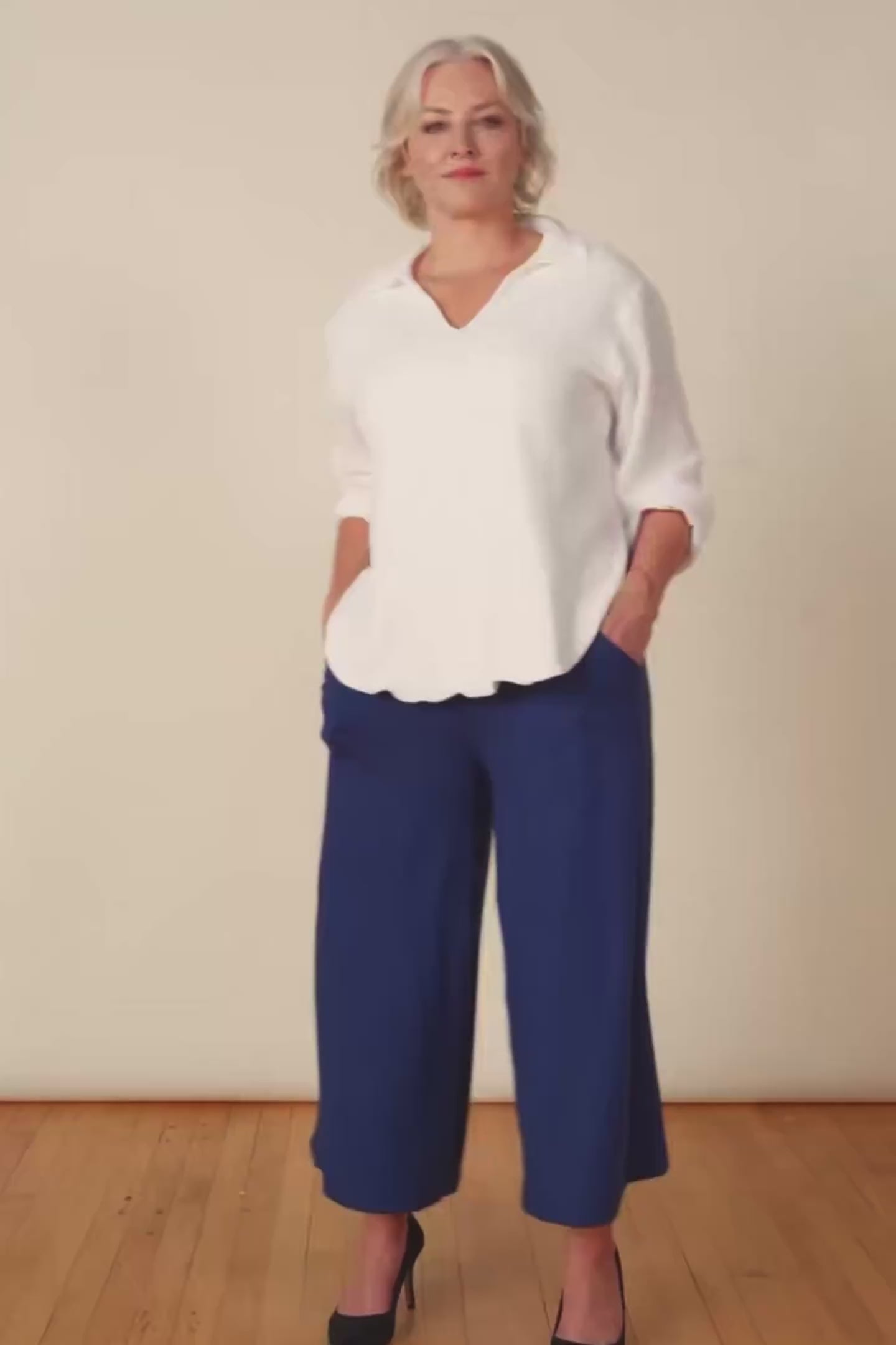 NINO Wide-Leg Capri Pants | Bamboo Cropped Pants Made in Canada