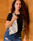 GATHERER Vest- grey floral