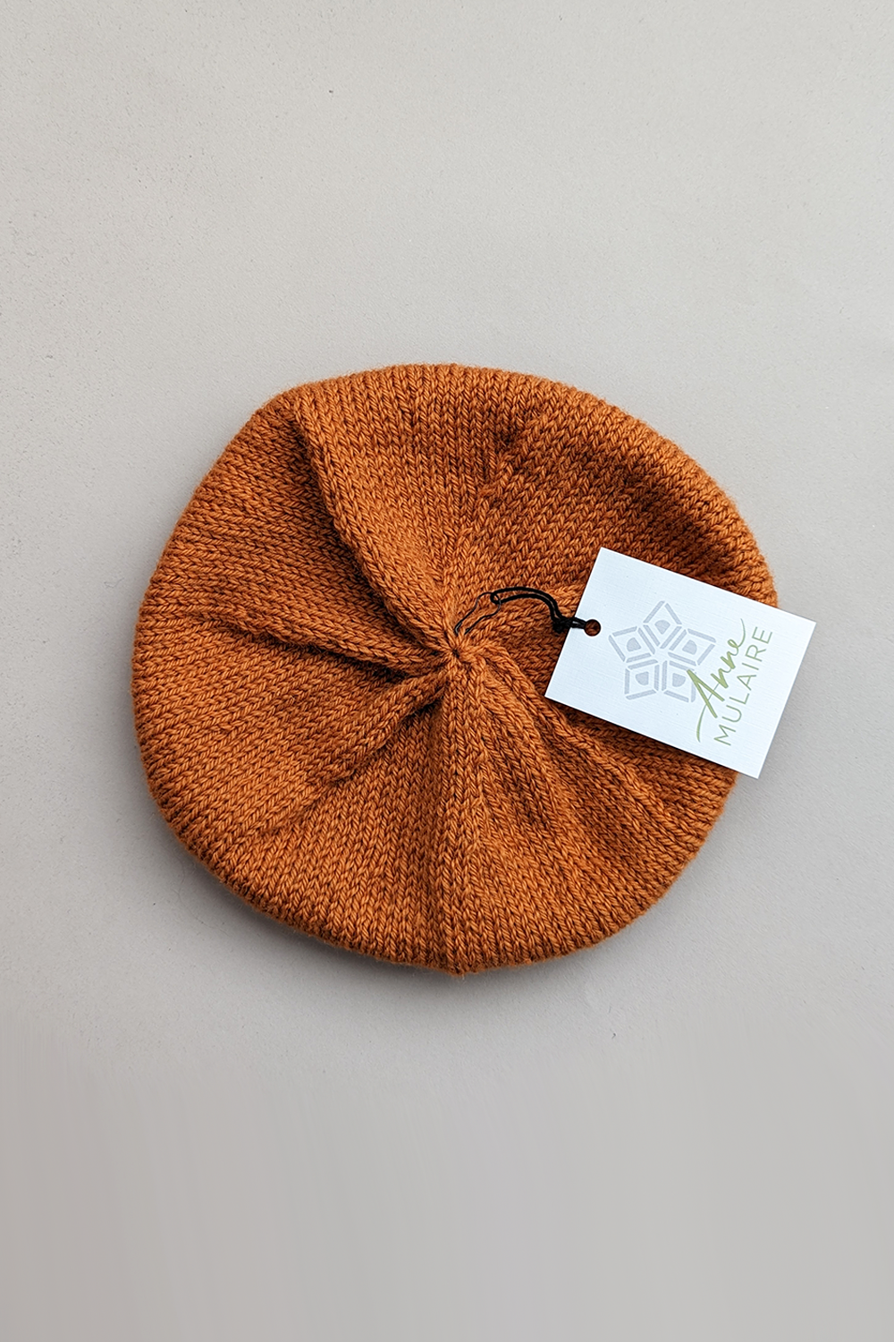 KNITS - 100% Wool Beret Toque- Desset