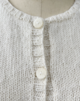 KNITS - Gilet pull tricoté à la main avec boutons - Blanc d’hiver M