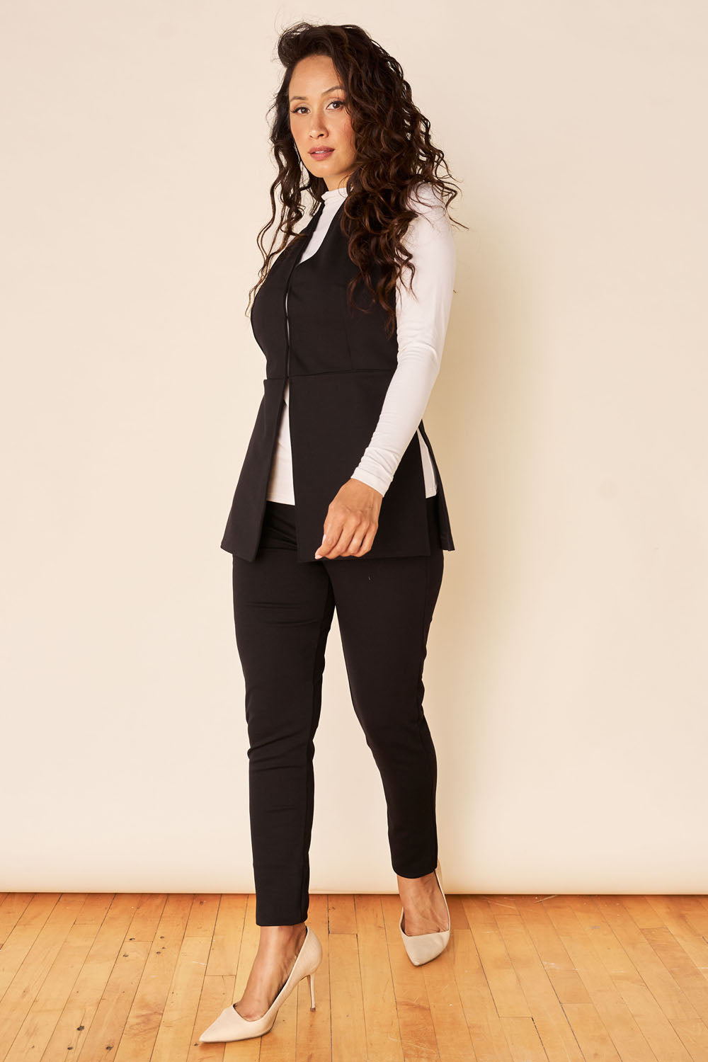 LEXI Vest Top- Black