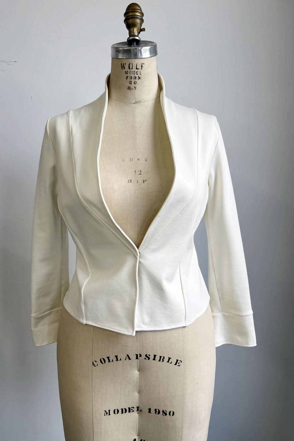 RESALE - Short Jacket - XS -  Cream