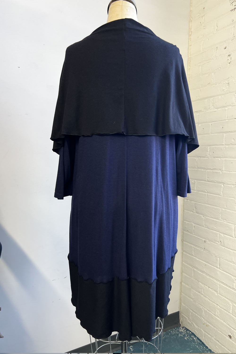 RESALE -Danielle Tunic- 1X- Navy/Black- RE255