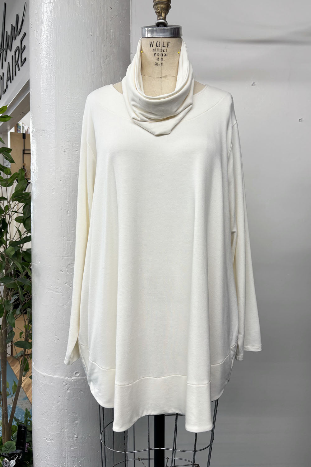 RESALE - Jordyn Sweater - Cream- 1X - RE670
