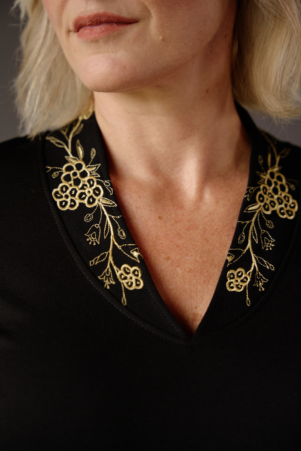 Robe Adaline