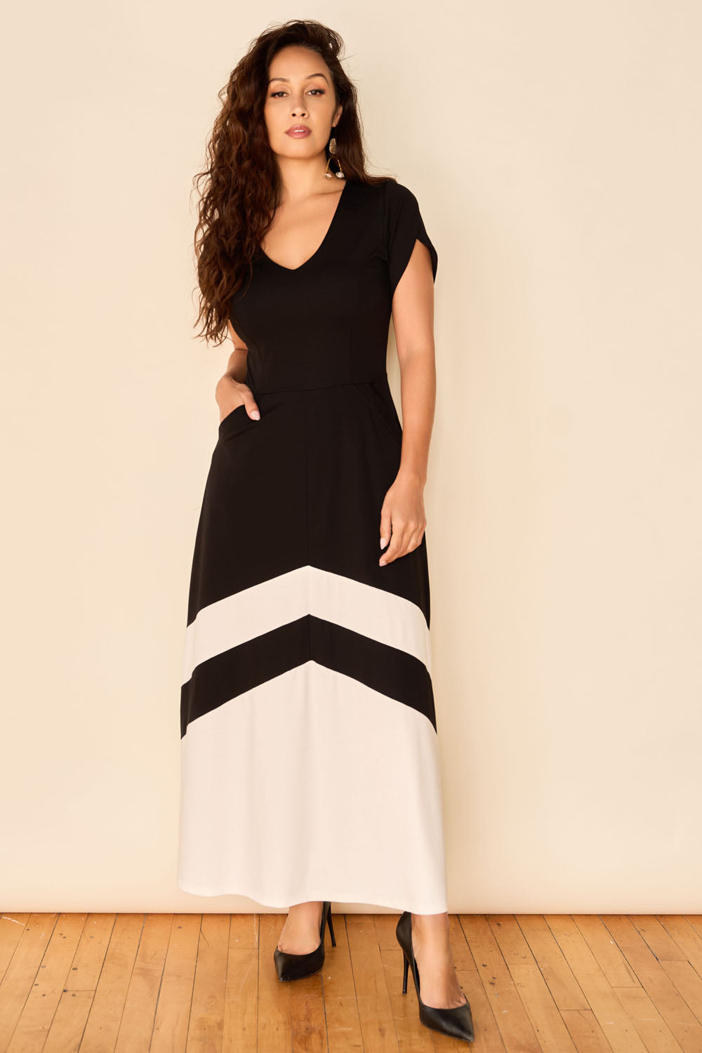VELORA Dress