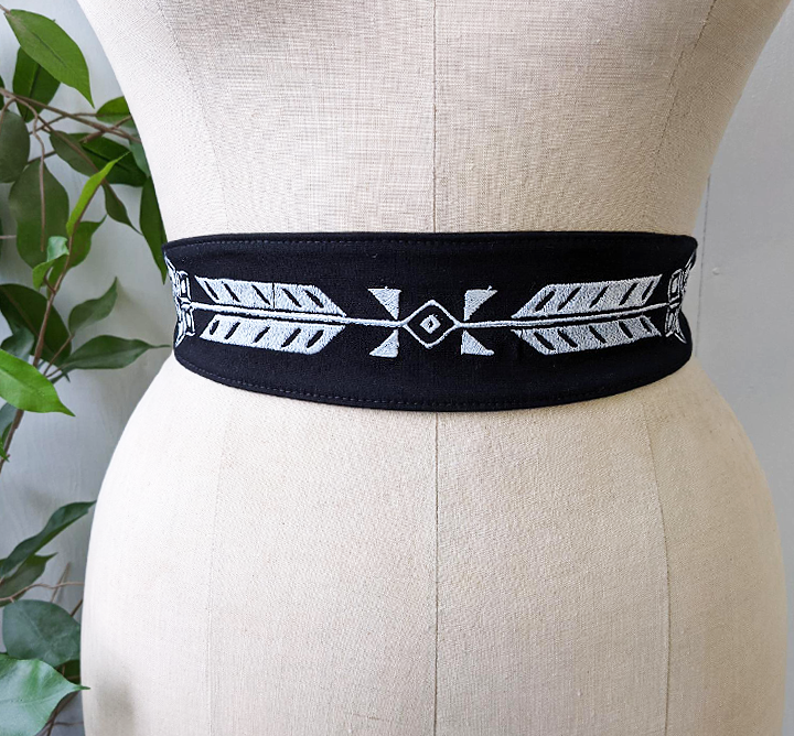 HERITAGE EMBROIDERED Belt Merlot Red River One Size